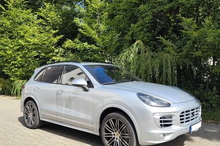 Porsche Cayenne 259.000 km 29.916 &euro; Ettlingen 76275