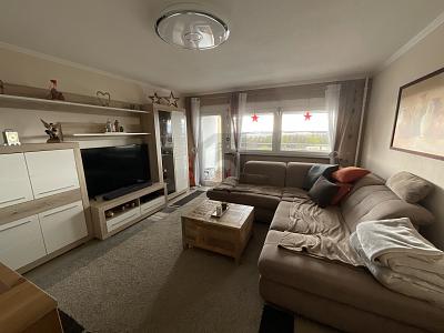 EINZIEHEN UND WOHLFÜHLEN MIT HERRLICHER AUSICHT - Etagenwohnung Rastatt | Angebot:26270489