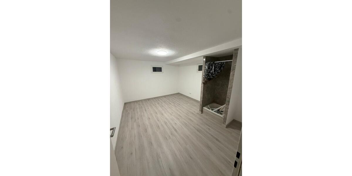 Etagenwohnung Karlsruhe Knielingen - 1 Zimmer, 40 m&sup2;, 670&euro; | Angebot:25750779