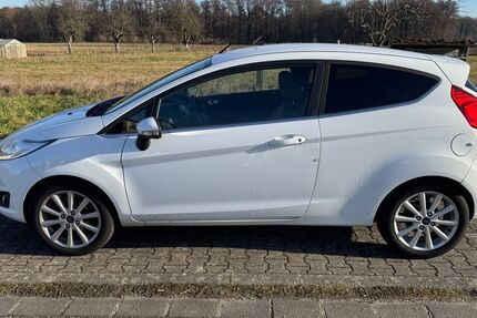 Ford Fiesta 149.823 km 5.499 &euro; Hambrücken 76707