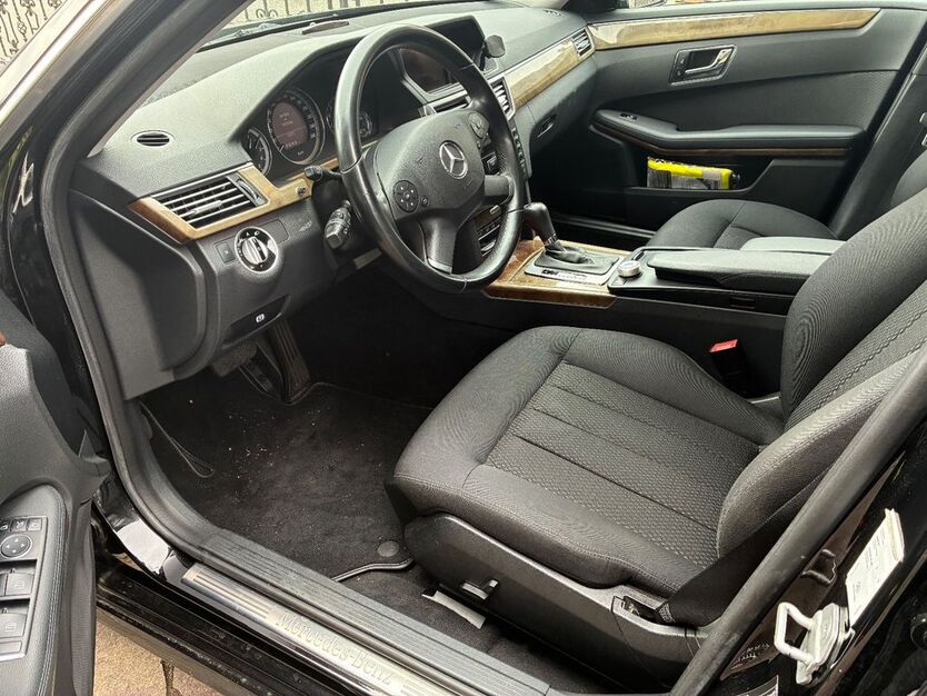 Mercedes-Benz E 200 192.300 km 10.990 € Kuppenheim 76456