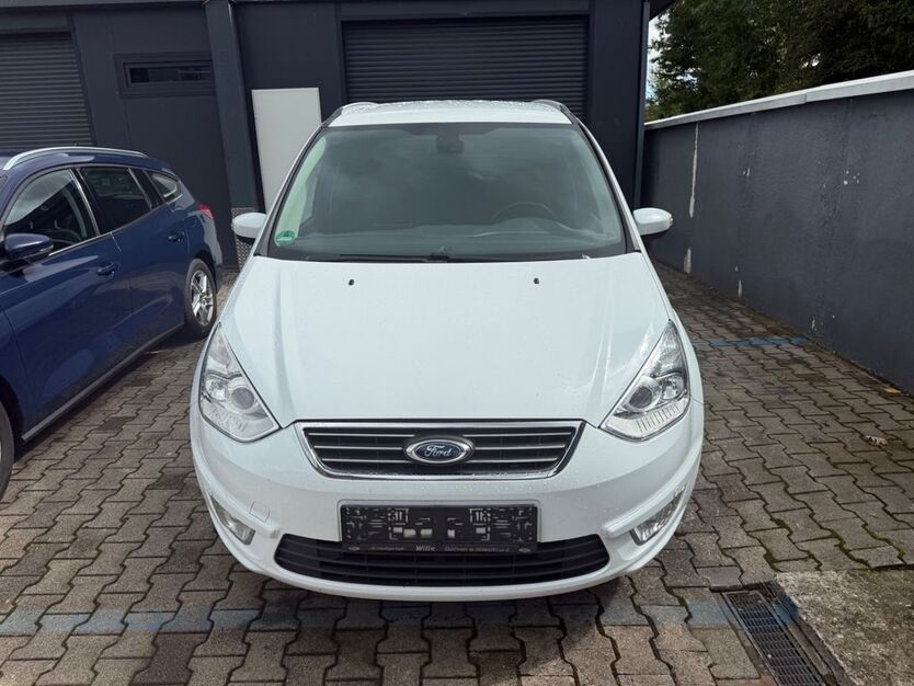 Ford Galaxy 299.800 km 4.999 € Kronau 76709