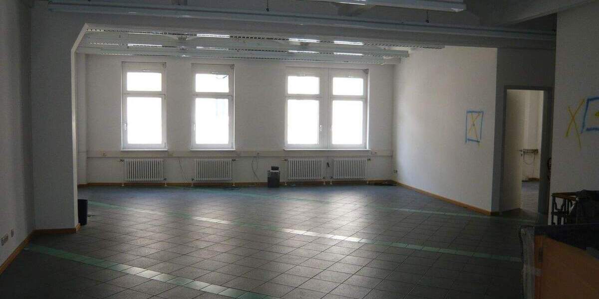 Gewerbeobjekt Karlsruhe Innenstadt-West - 3.000.000&euro; | Angebot:24054057