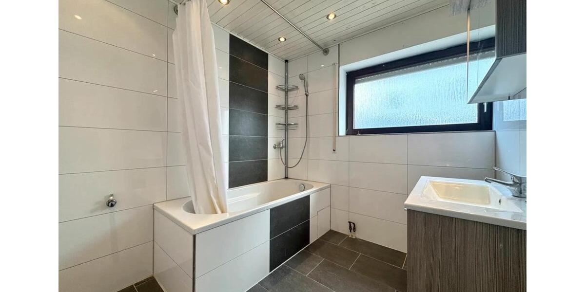 Erdgeschoßwohnung Pforzheim Eutingen - 3.5 Zimmer, 86 m&sup2;, 229.000&euro; | Angebot:25509863