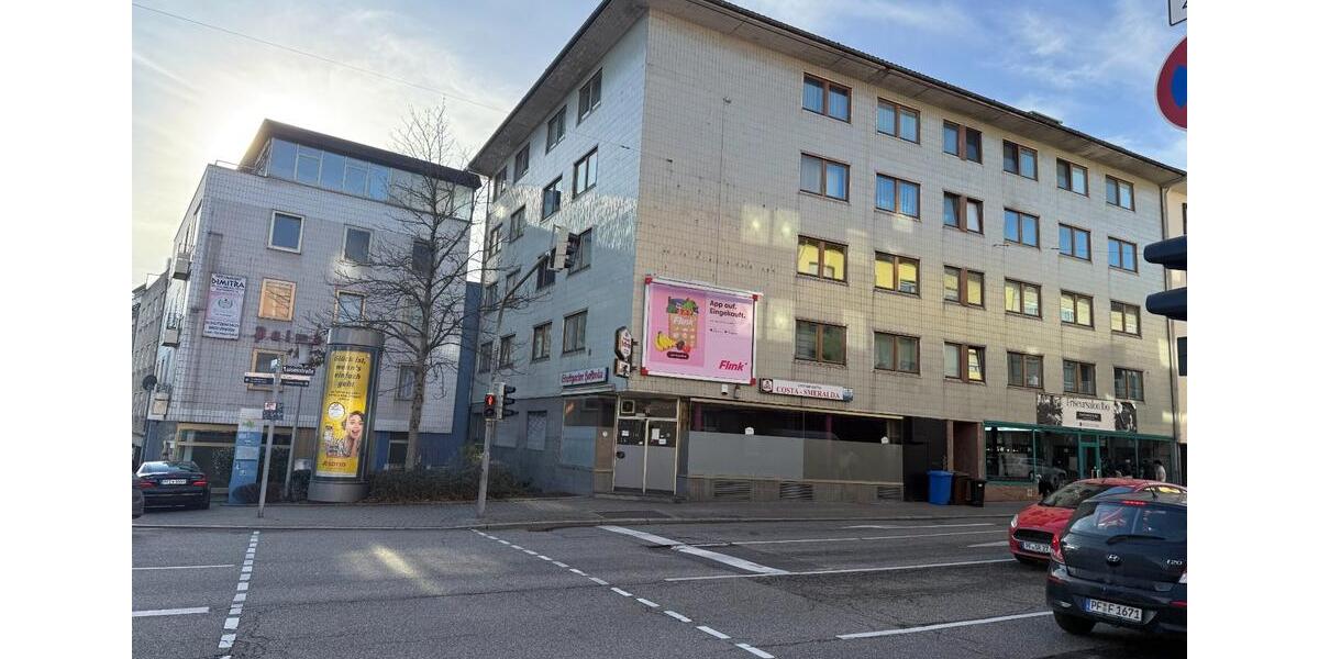 BISTRO MIT 2 Nebenzimmer und Küche in zentraler Lage Pforzheims zimmer
