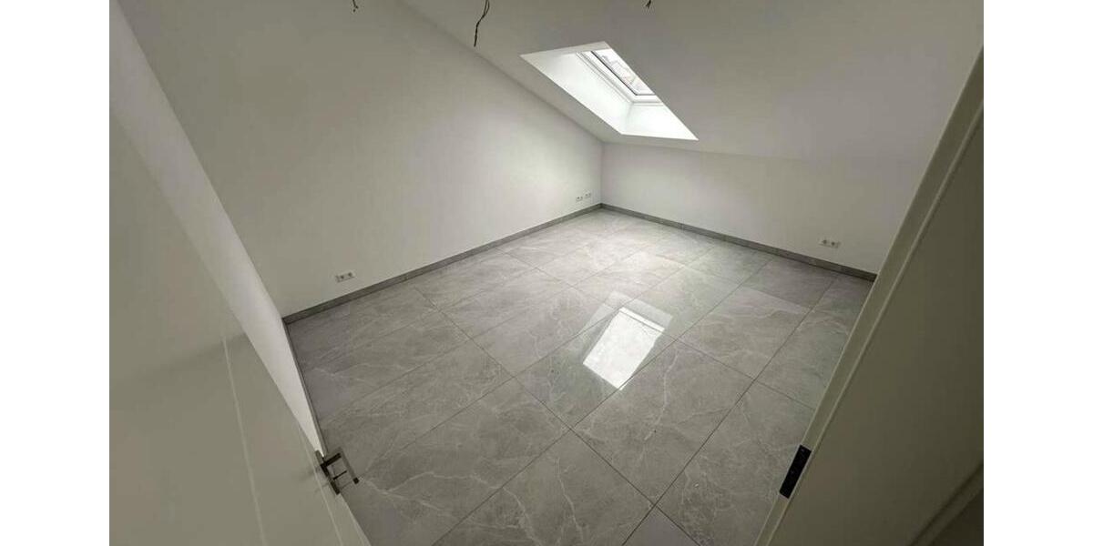 Etagenwohnung Stutensee - 3 Zimmer, 80 m&sup2;, 1.250&euro; | Angebot:26607091