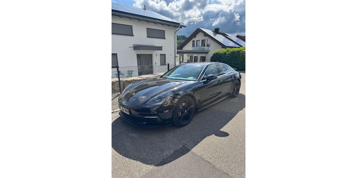 Porsche Panamera 110.000 km 47.999 &euro; Niefern 75223