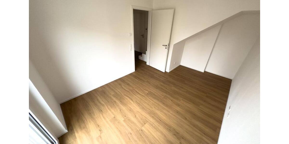 Maisonettenwohnung Rastatt - 5.5 Zimmer, 113 m&sup2;, 1.470&euro; | Angebot:22639348