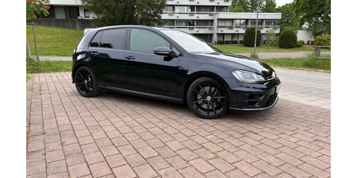 VW Golf 92.181 km 22.990 &euro; Kuppenheim 76456