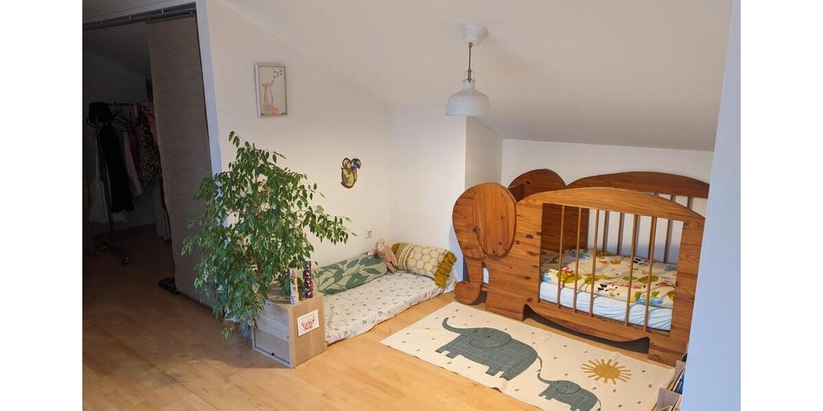 Dachgeschoßwohnung Pforzheim Weststadt - 3.5 Zimmer, 113 m&sup2;, 275.000&euro; | Angebot:25821956