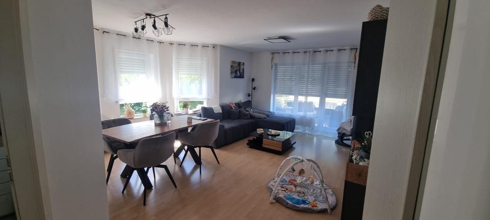 Etagenwohnung Eisingen - 3 Zimmer, 81 m&sup2;, 315.000&euro; | Angebot:27166113