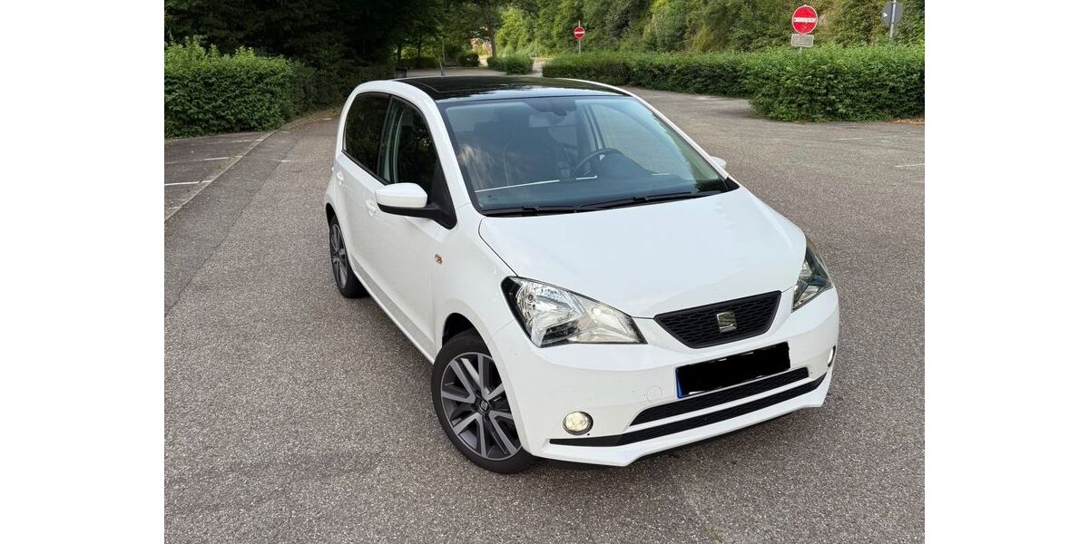 Seat Mii 90.000 km 8.400 &euro; Gaggenau 76571
