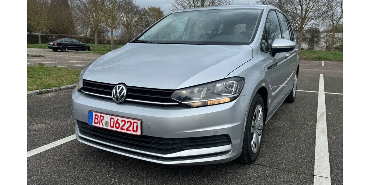 VW Touran 118.000 km 13.990 &euro; Philippsburg 76661