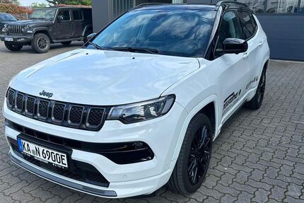 Jeep Compass 57.000 km 28.490 &euro; Karlsruhe 76185