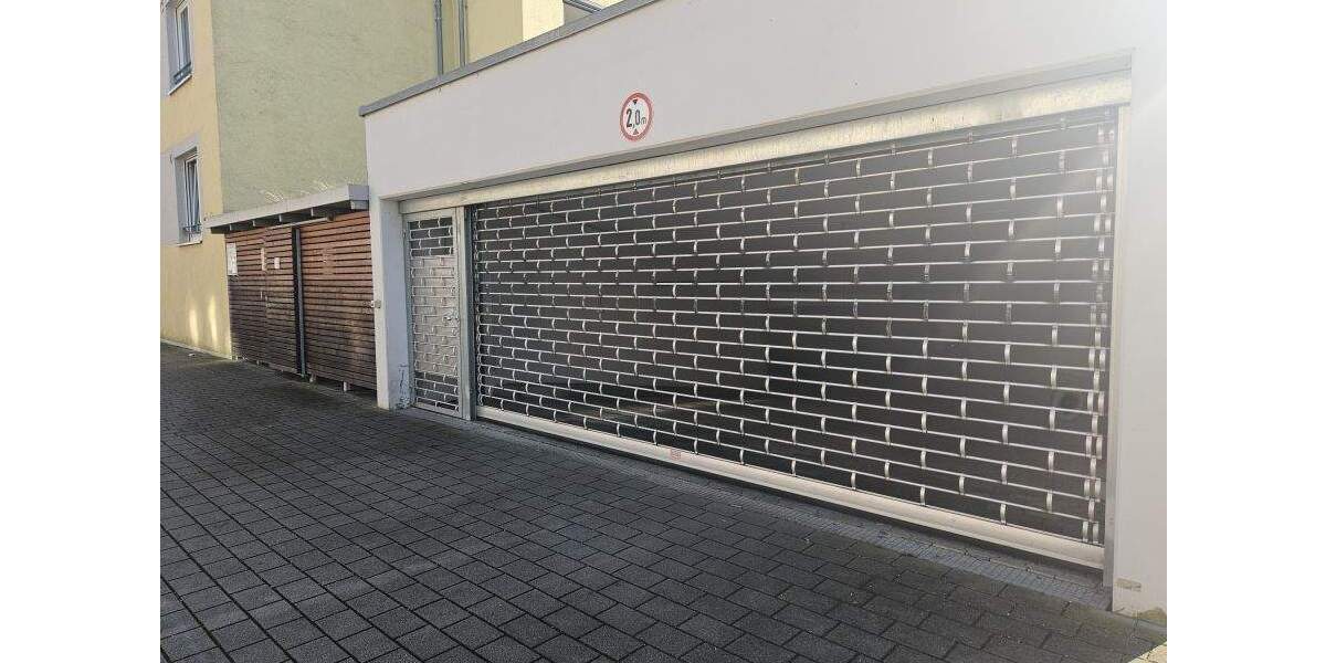 Etagenwohnung Rastatt - 3 Zimmer, 93 m&sup2;, 1.100&euro; | Angebot:25691559