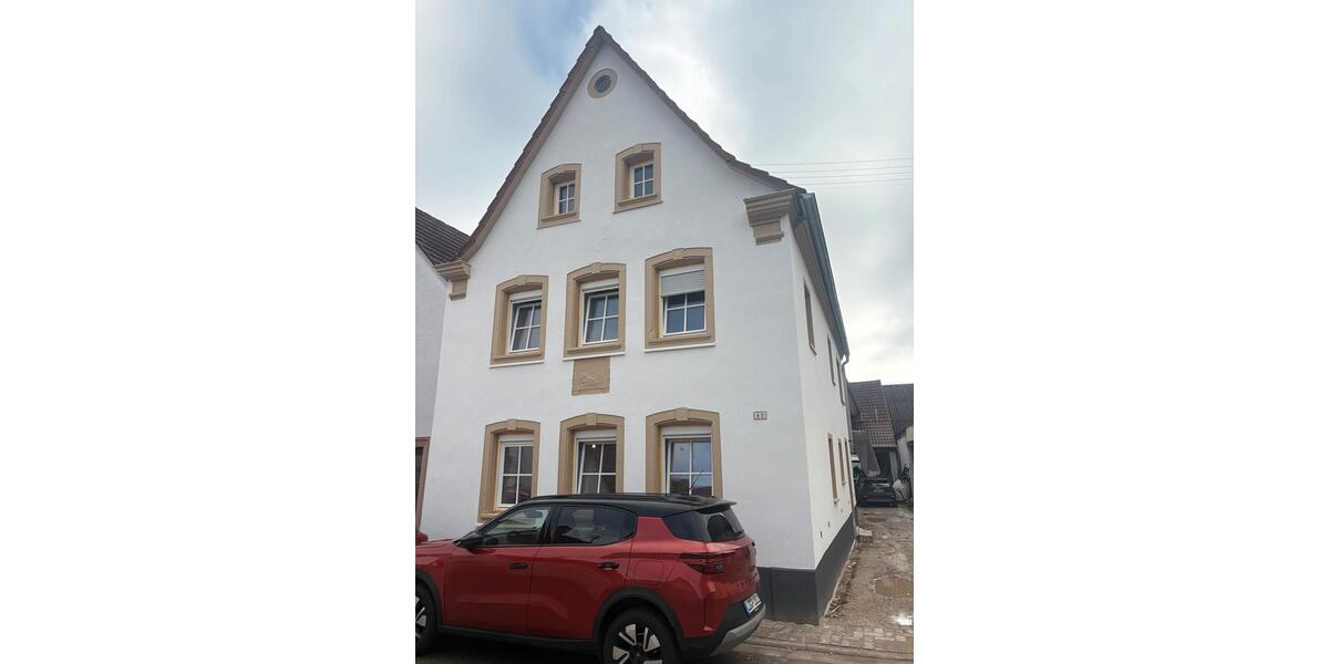 Einfamilienhaus Landau in der Pfalz - 3.5 Zimmer, 145 m&sup2;, 1.400&euro; | Angebot:25501550
