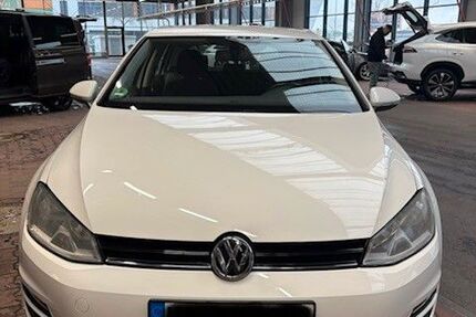 VW Golf 134.170 km 8.700 &euro; Bruchsal 76646