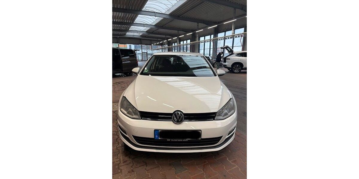 VW Golf 134.170 km 8.700 &euro; Bruchsal 76646