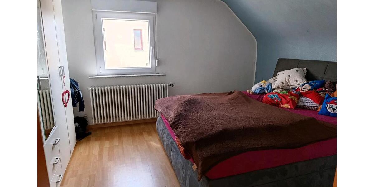 Mehrfamilienhaus, Wohnhaus Pfinztal - 9 Zimmer, 210 m&sup2;, 660.000&euro; | Angebot:26083230