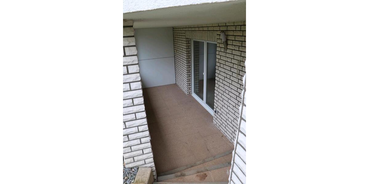 Geräumige 2-Zimmer-Wohnung mit EBK und Terrasse in Kraichtal 2 zimmer