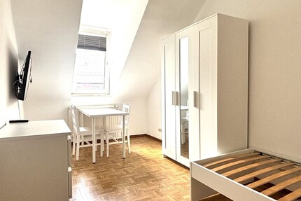 Zentrales Wohnen: 2 Zimmer in möblierter 2-Zimmer WG in Karlsruhe - Wohnung Karlsruhe Südstadt | Angebot:27437680