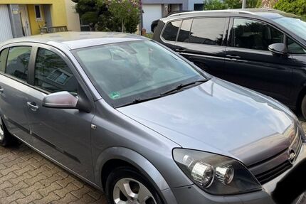 Opel Astra 250.000 km 899 &euro; Karlsruhe 76137