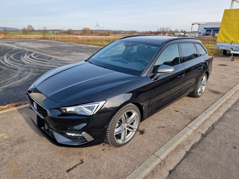 Seat Leon 82.000 km 22.999 € Karlsruhe 76227