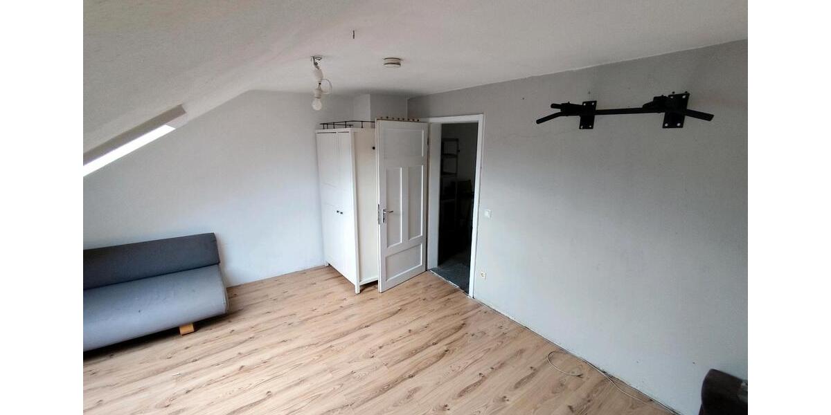 Etagenwohnung Pforzheim Eutingen - 1 Zimmer, 18 m&sup2;, 360&euro; | Angebot:25055306