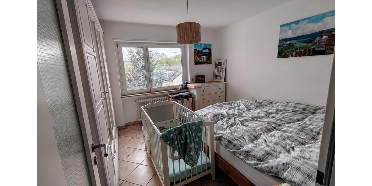 Etagenwohnung Karlsruhe Südstadt - 3 Zimmer, 83 m&sup2;, 1.050&euro; | Angebot:26393567