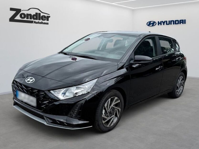 i20