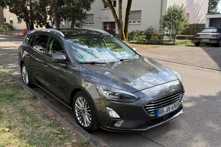 Ford Focus 148.900 km 12.490 &euro; Karlsruhe Wolfartsweier 76228