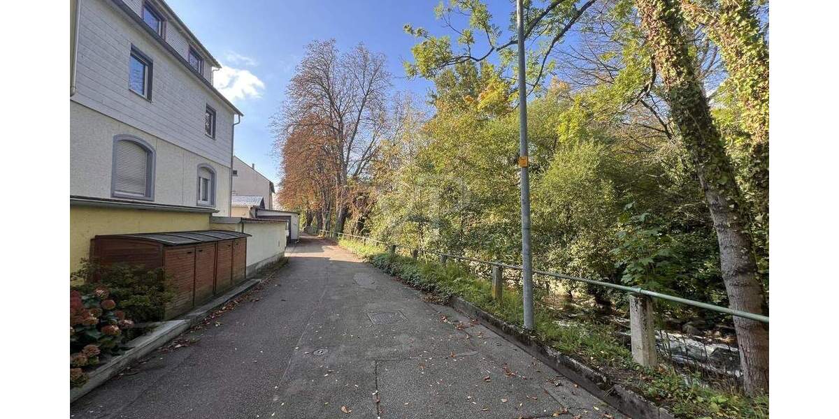 Mehrfamilienhaus, Wohnhaus Baden-Baden Oos - 9 Zimmer, 232 m&sup2;, 480.000&euro; | Angebot:25776906