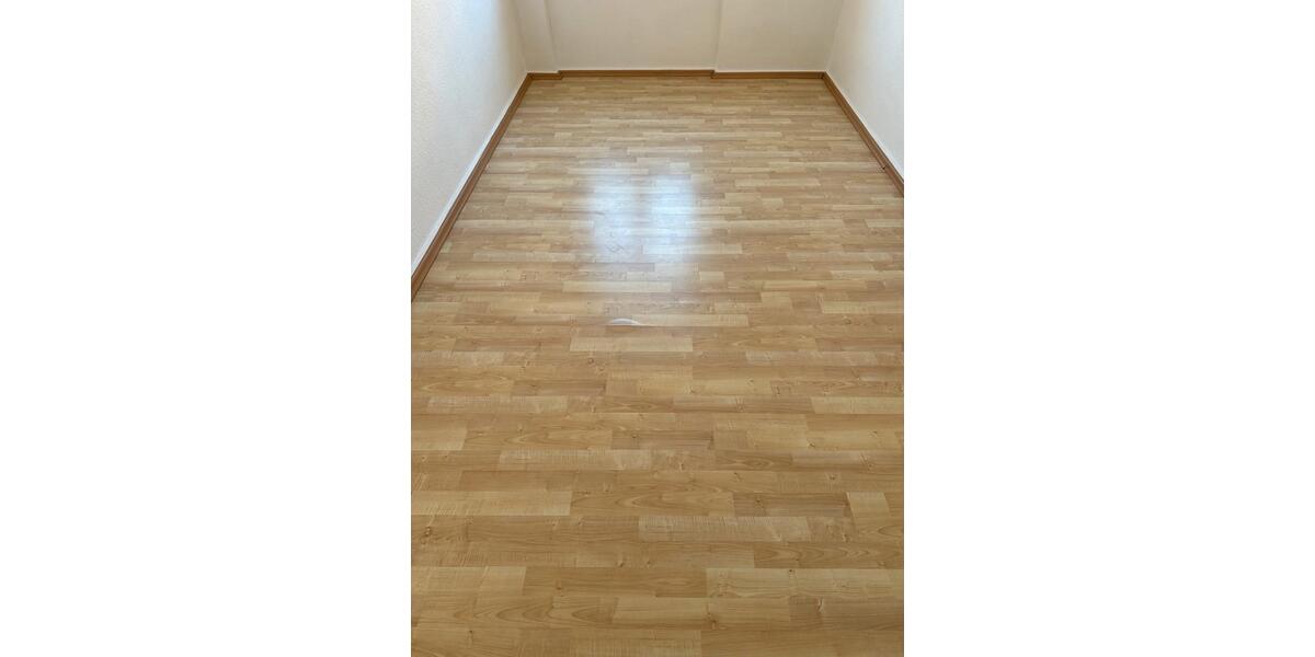 Etagenwohnung Landau in der Pfalz - 3 Zimmer, 80 m&sup2;, 1.100&euro; | Angebot:26699776