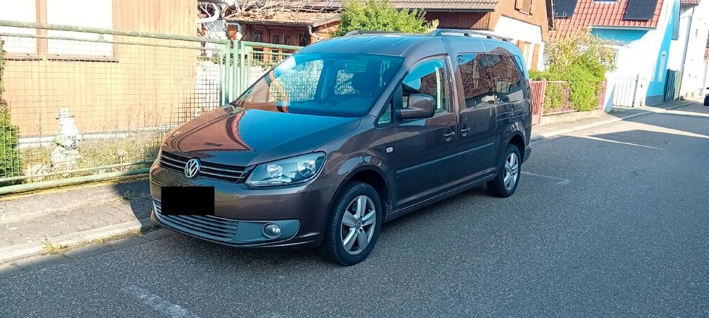 VW Caddy Maxi 320.000 km 6.200 &euro; Berg 76768