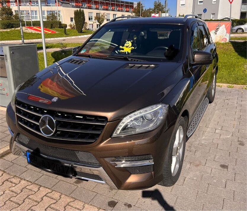 Mercedes-Benz ML 350 210.000 km 22.999 € Bietigheim 76467