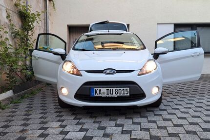 Ford Fiesta 129.000 km 3.800 &euro; Bretten 75015