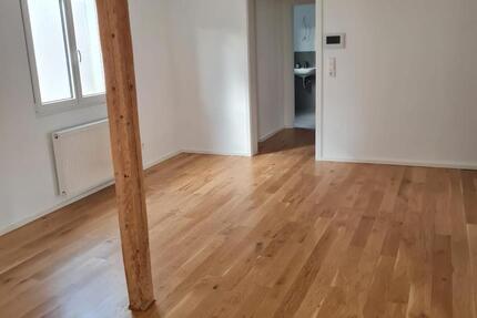 Wohnung Bietigheim - 2 Zimmer, 80 m&sup2;, 1.080&euro; | Angebot:25403619
