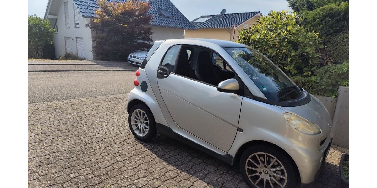 Smart ForTwo 187.300 km 2.300 &euro; Marxzell 76359