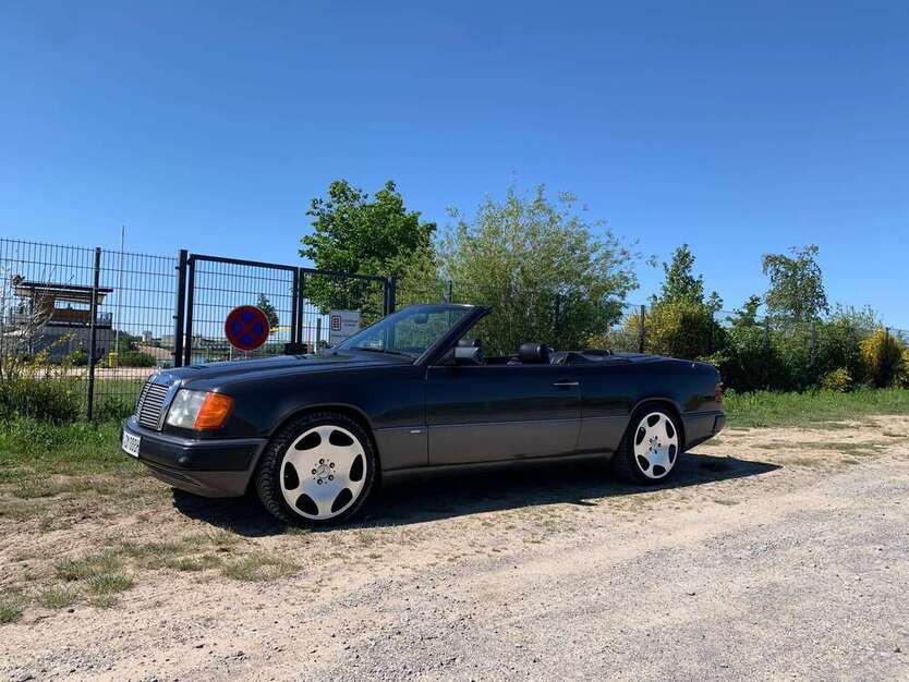 CE 300