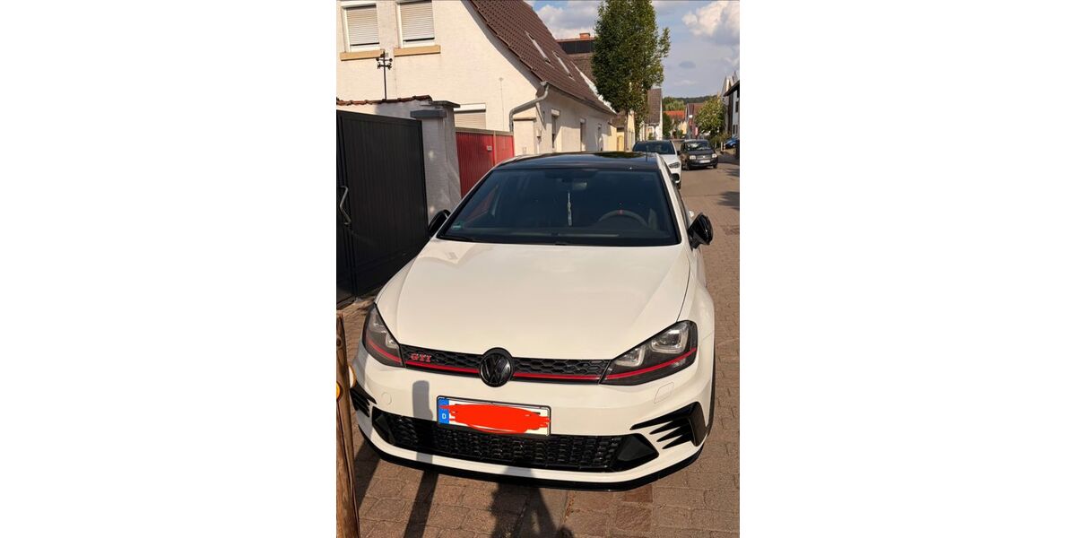 VW Golf 98.500 km 20.999 &euro; Ubstadt-Weiher 76698