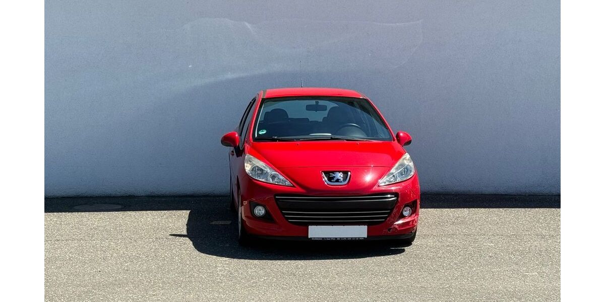 Peugeot 207 180.000 km 1.499 &euro; Kandel 76870