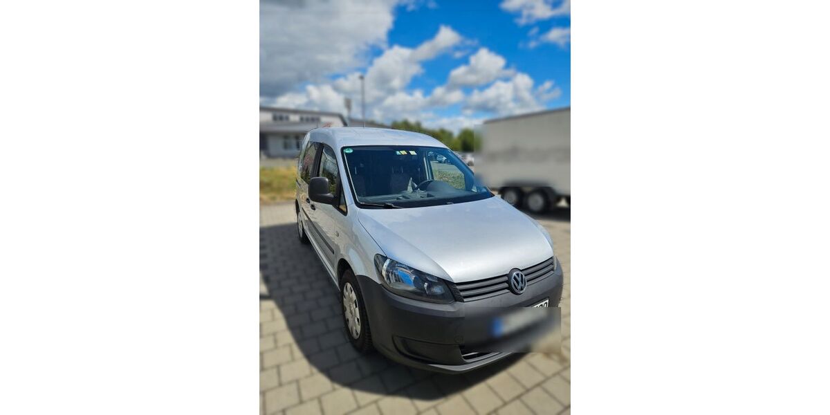 VW Caddy 129.503 km 8.490 &euro; Knittlingen 75438