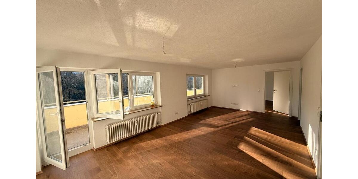 Frisch renovierte 3 Zimmerwohnung 3 zimmer