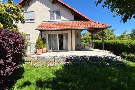Haus Kieselbronn - 8 Zimmer, 200 m&sup2;, 759.000&euro; | Angebot:27120371