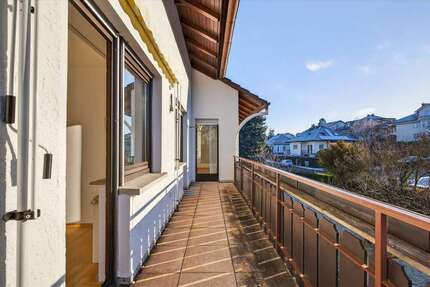 Wohnung Pforzheim Weststadt - 6 Zimmer, 138 m&sup2;, 289.000&euro; | Angebot:25789897