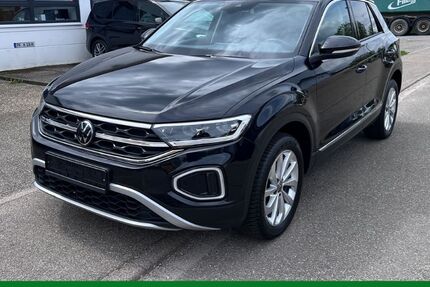 VW T-Roc 72.300 km 19.992 € Knittlingen 75438