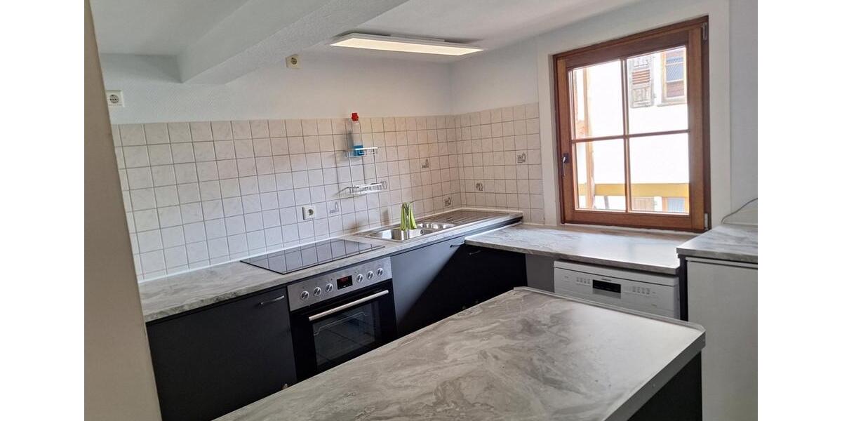 Etagenwohnung Keltern - 5 Zimmer, 132 m&sup2;, 1.150&euro; | Angebot:25264213