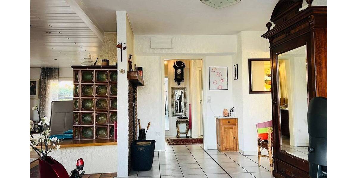 Einfamilienhaus Waghäusel Kirrlach - 7 Zimmer, 250 m&sup2;, 725.000&euro; | Angebot:25669529