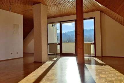 Wohnung Karlsruhe Grötzingen - 3.5 Zimmer, 100 m&sup2;, 1.350&euro; | Angebot:26553060