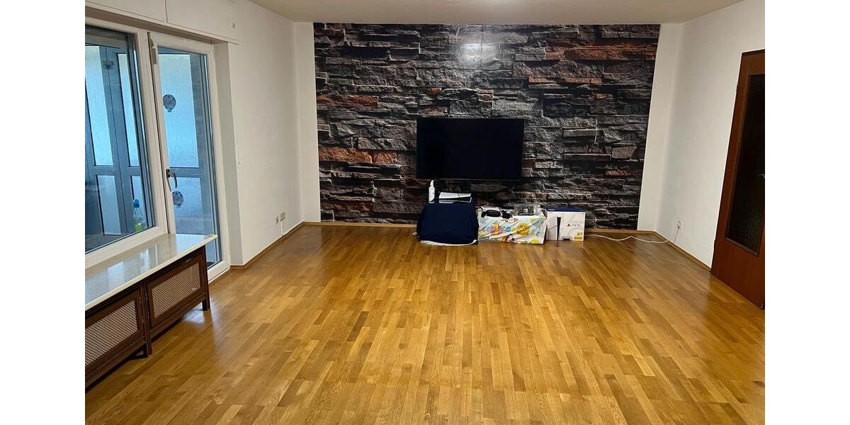 Erdgeschoßwohnung Stutensee - 3.5 Zimmer, 125 m&sup2;, 1.700&euro; | Angebot:25231311